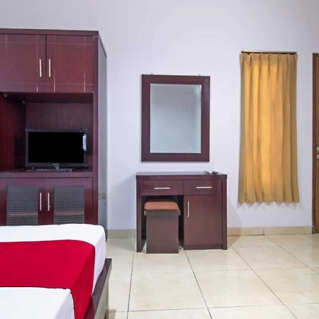 Hotel Reddoorz @ Pangeran Antasari 2 Cilandak  Exteriér fotografie